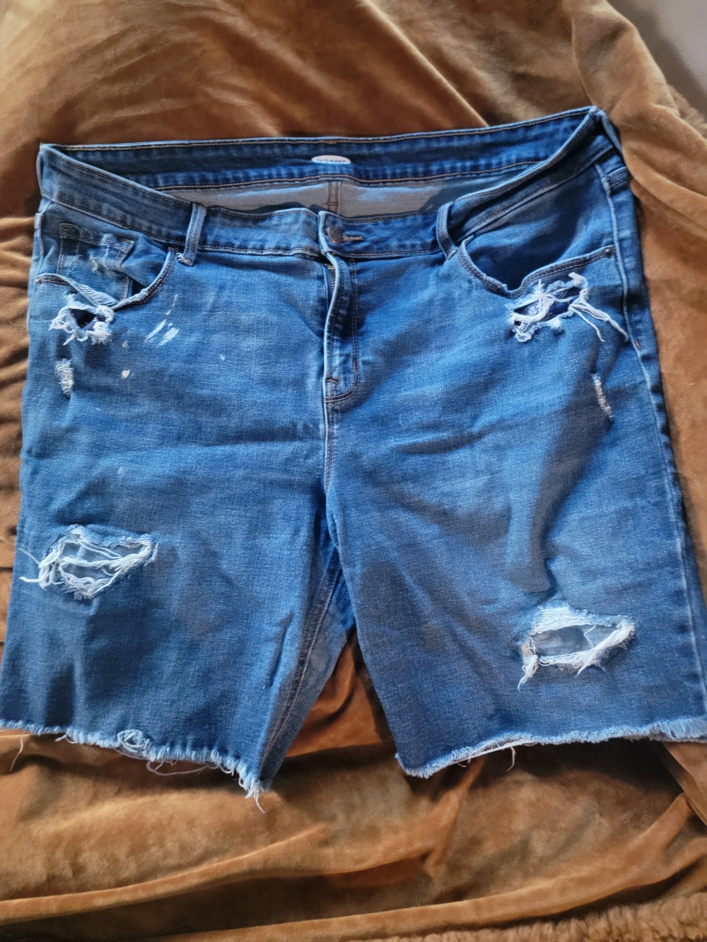 Old Navy Distressed Denim Women’s Blue Jean Shorts - Sz 16